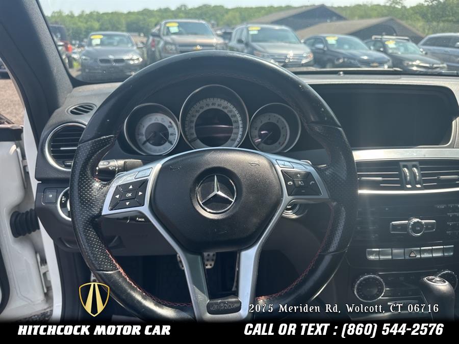Vehicle image 28 of 41