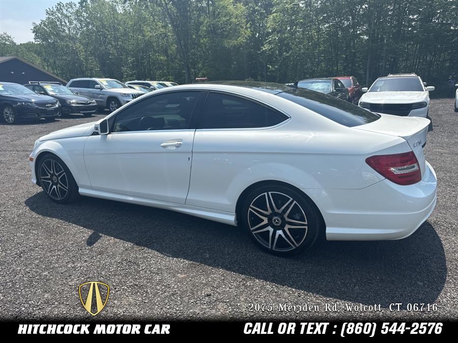 Vehicle image 16 of 41