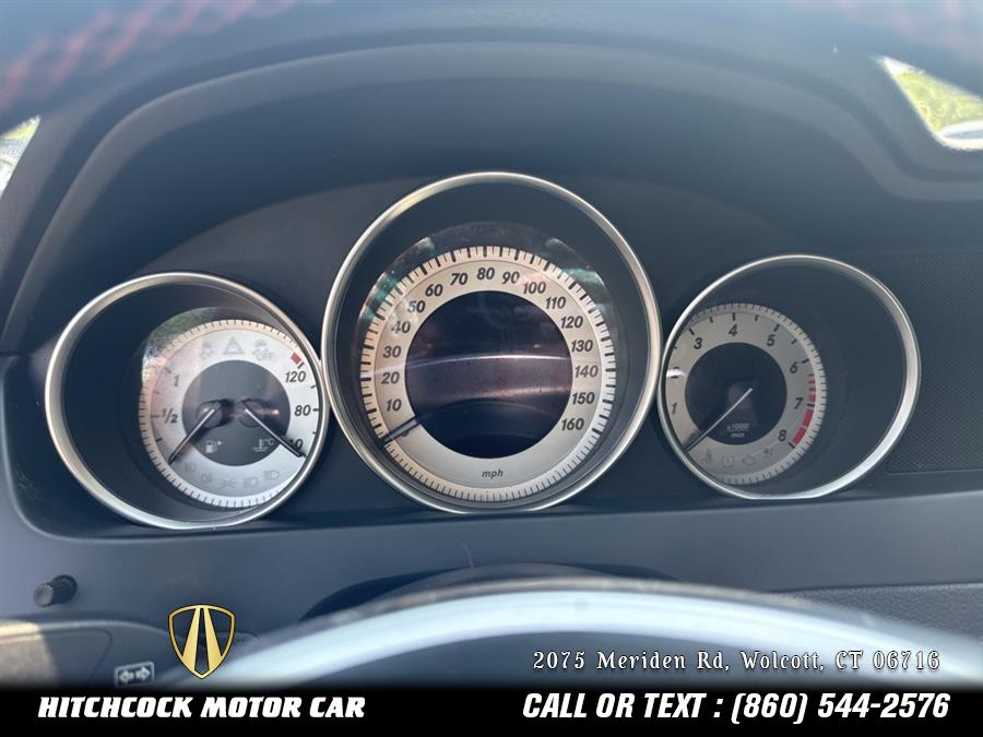 Vehicle image 29 of 41