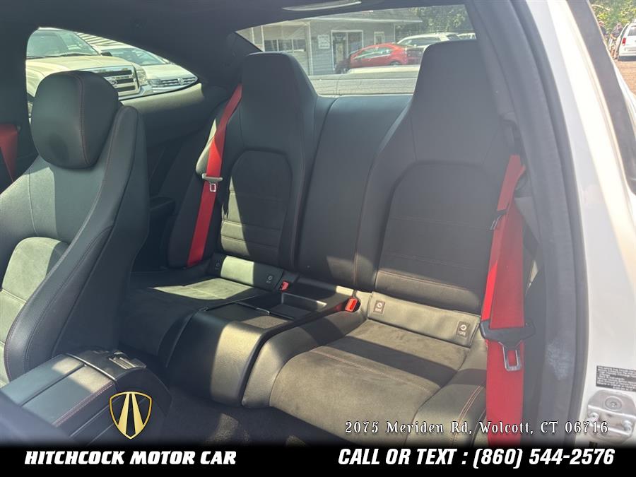 Vehicle image 34 of 41