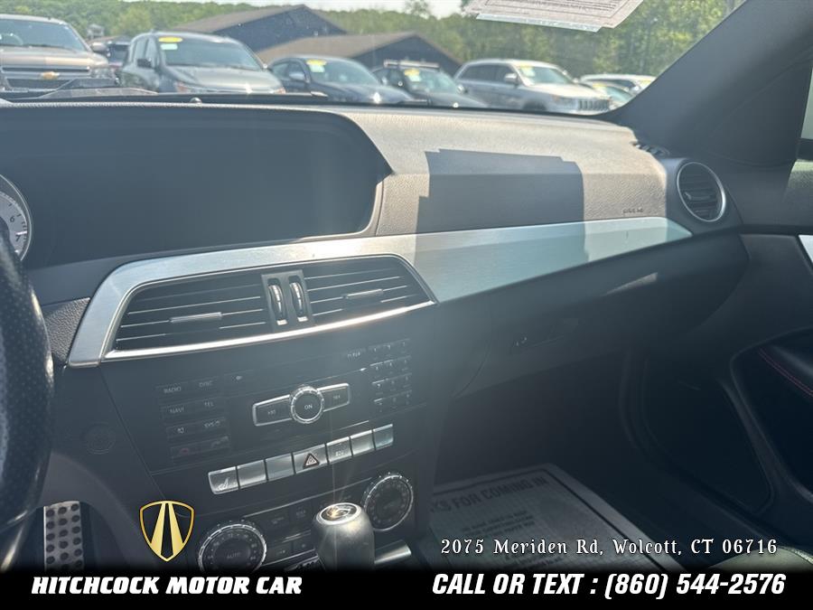 Vehicle image 30 of 41