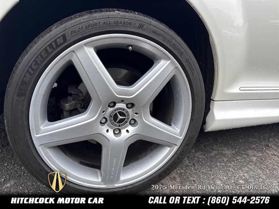 Vehicle image 21 of 49