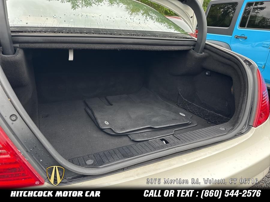 Vehicle image 44 of 49