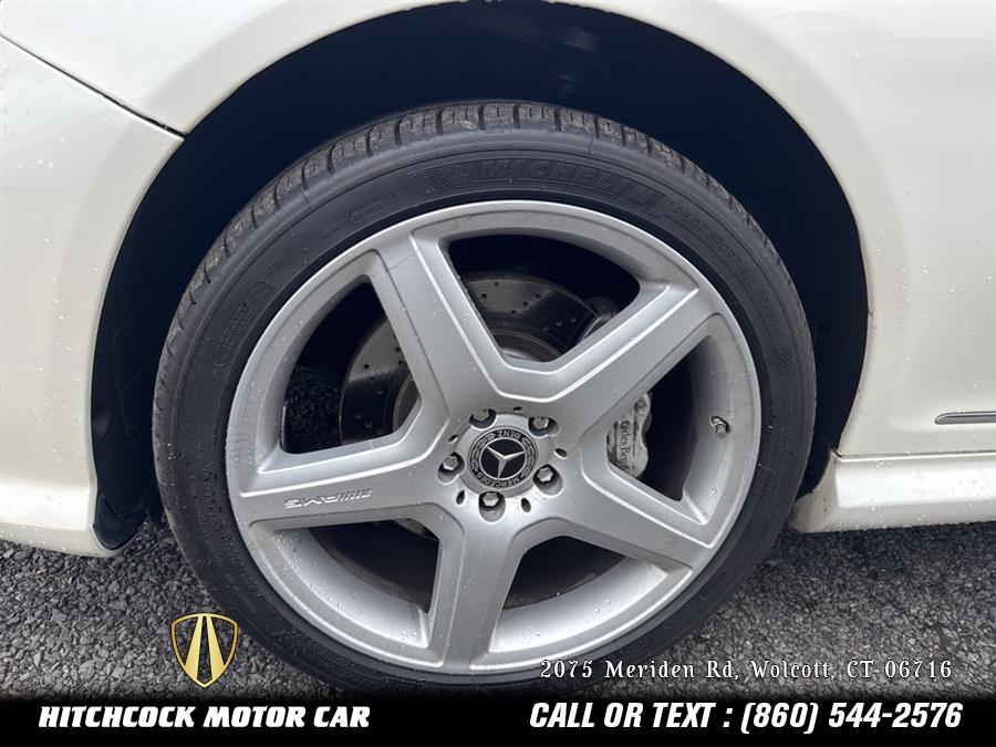 Vehicle image 23 of 49