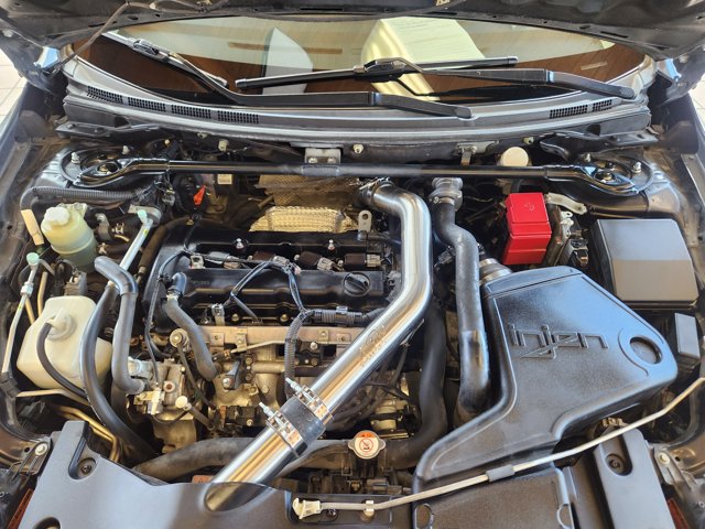 Vehicle image 21 of 22