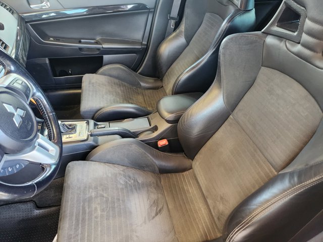 Vehicle image 9 of 22