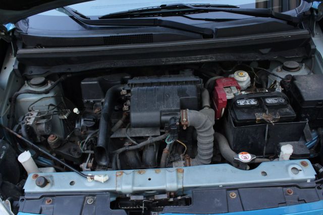 Vehicle image 33 of 34