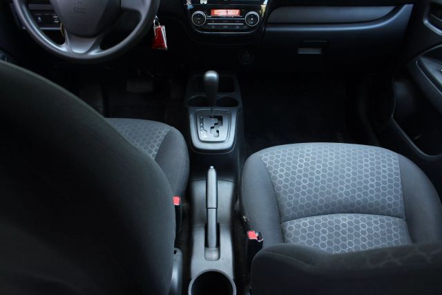 Vehicle image 24 of 34