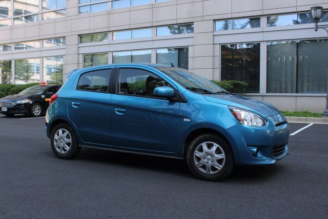 Vehicle image 3 of 34