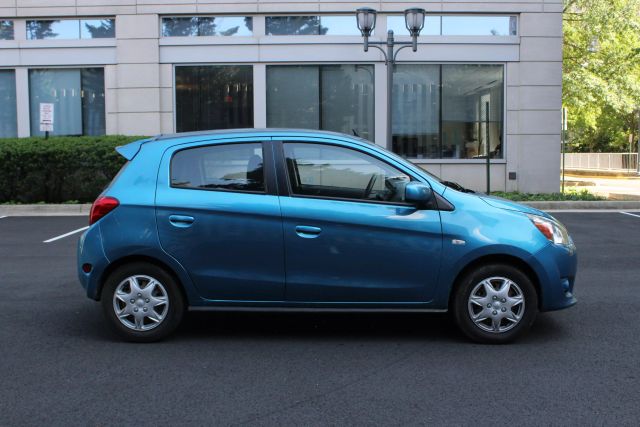 Vehicle image 4 of 34