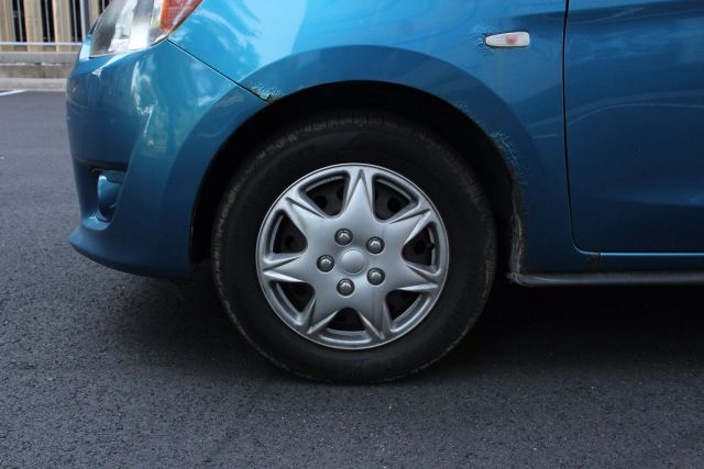 Vehicle image 7 of 34