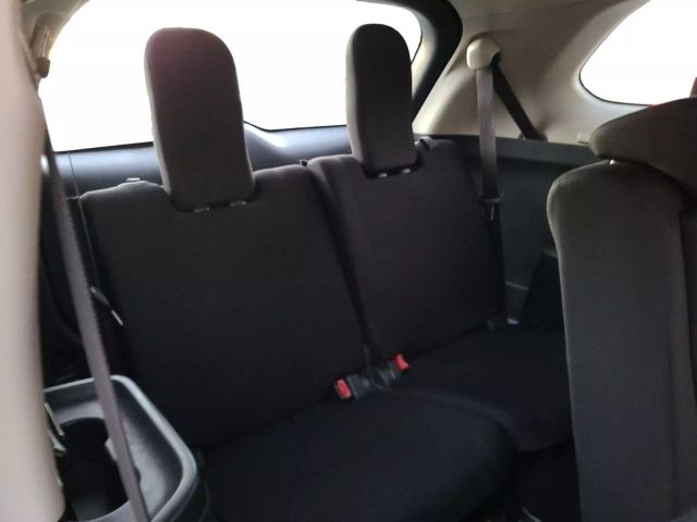 Vehicle image 22 of 27