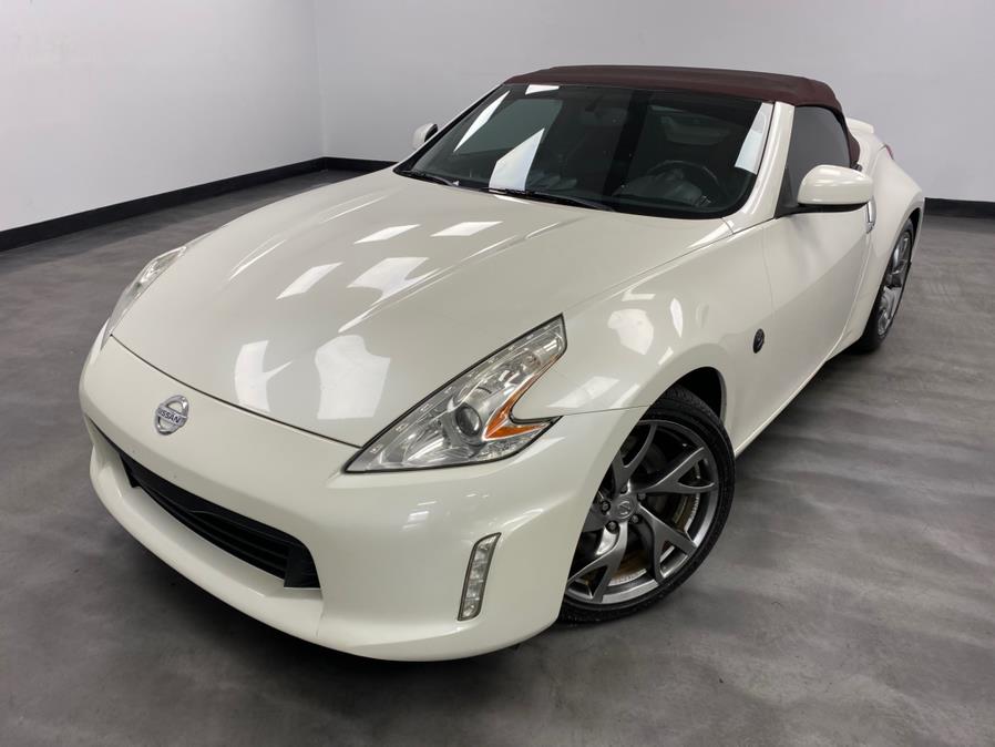 Vehicle image 14 of 60