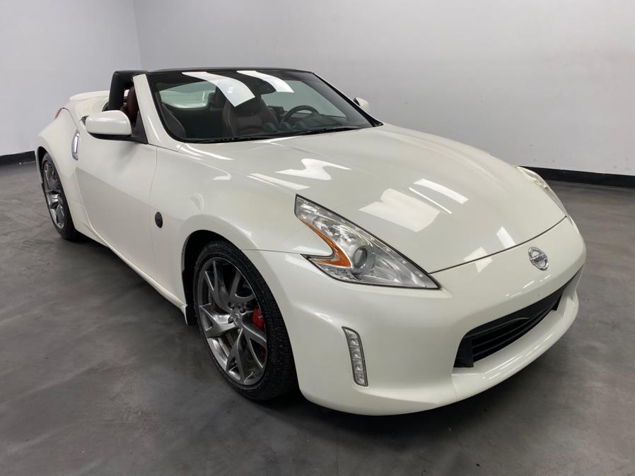 Vehicle image 5 of 60