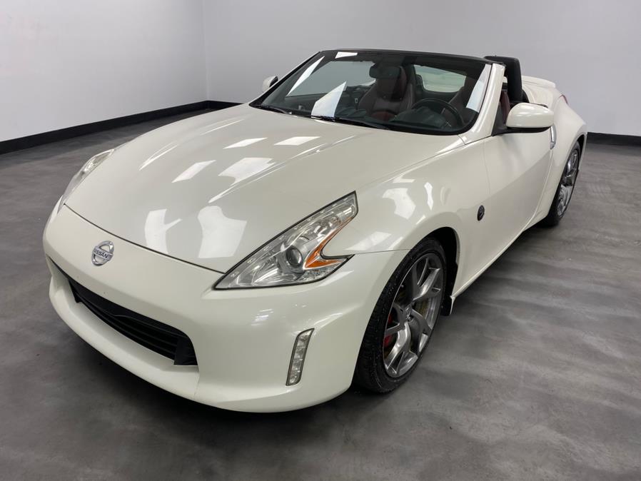 Vehicle image 9 of 60