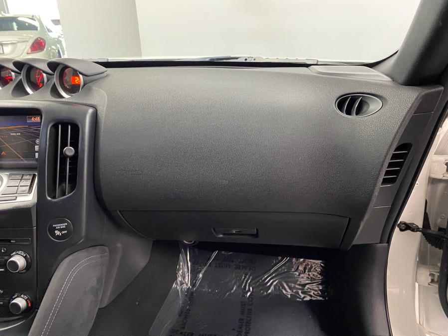 Vehicle image 37 of 60