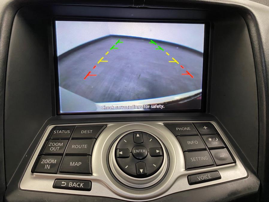 Vehicle image 46 of 60