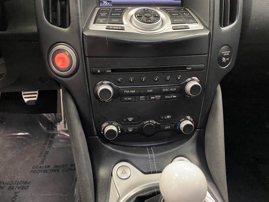 Vehicle image 41 of 60