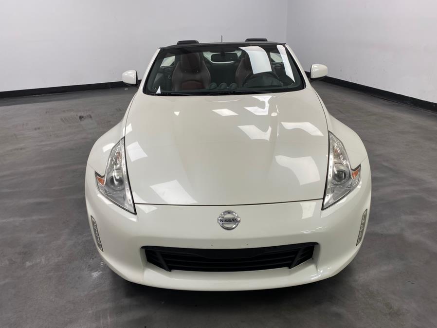 Vehicle image 13 of 60