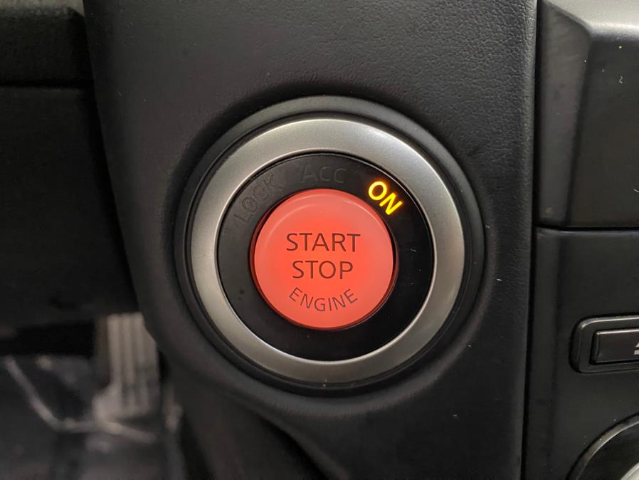 Vehicle image 44 of 60
