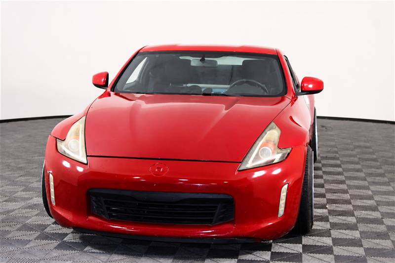 2014 Nissan 370Z Base Image 3 of 19
