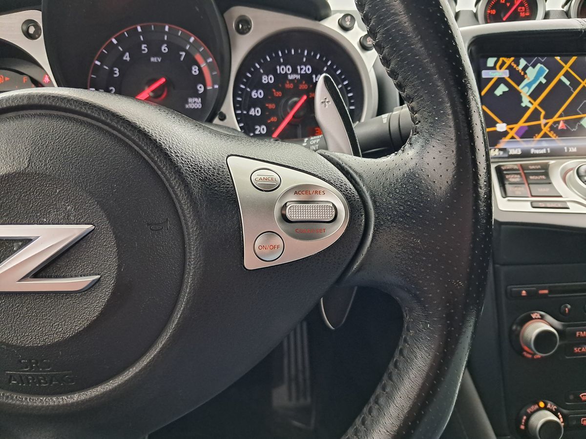 Vehicle image 12 of 30