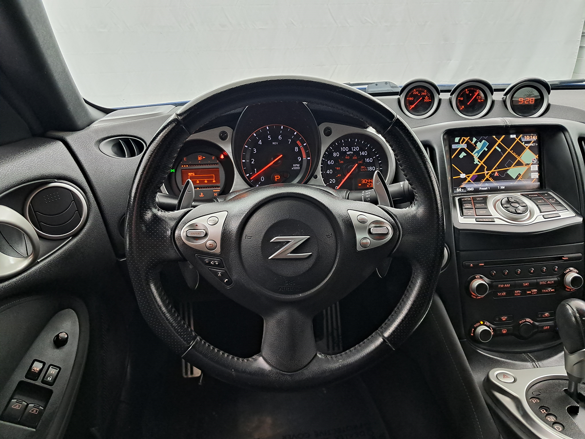 Vehicle image 11 of 30