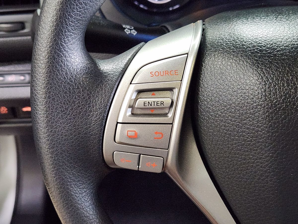 Vehicle image 45 of 50