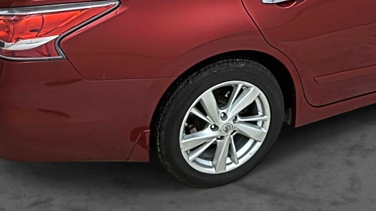 2014 Nissan Altima 2.5 SL Image 10 of 42