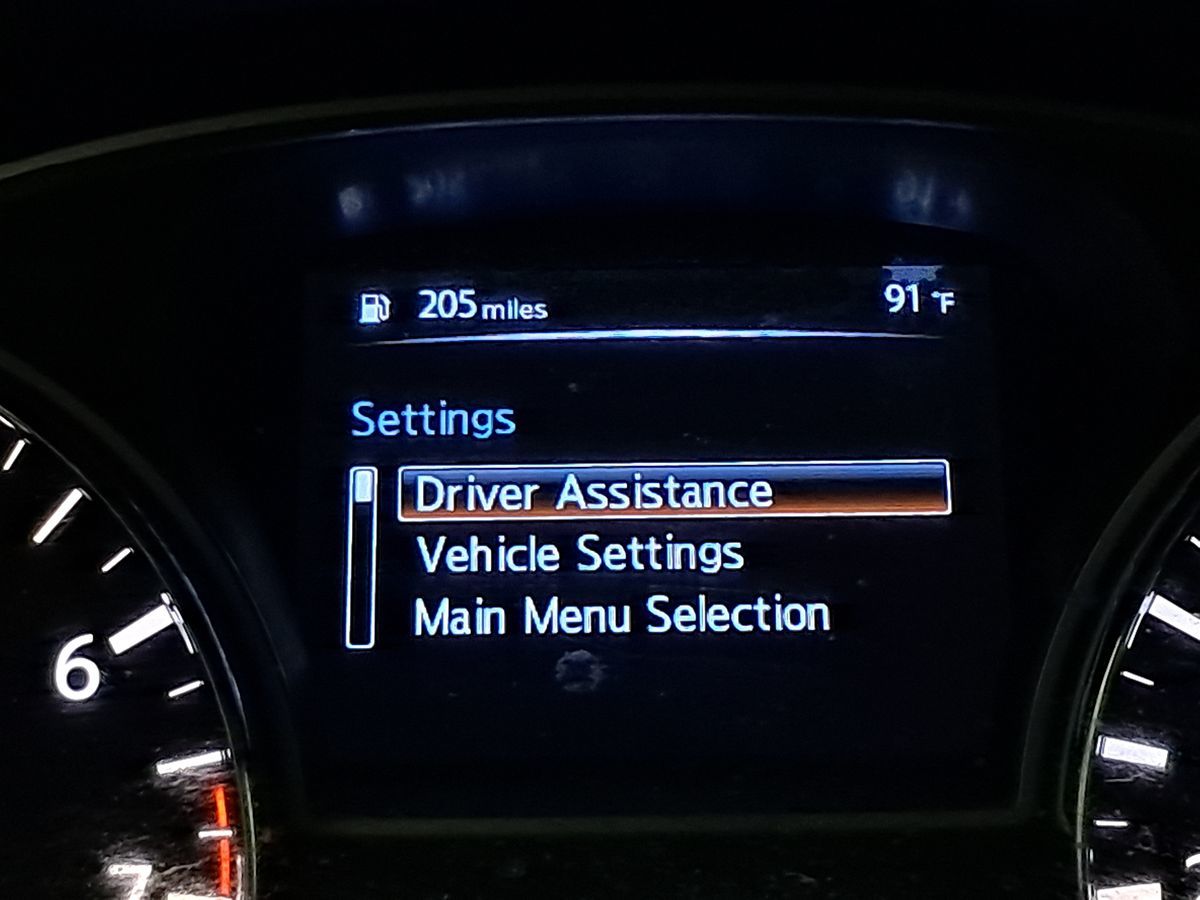 Vehicle image 14 of 36