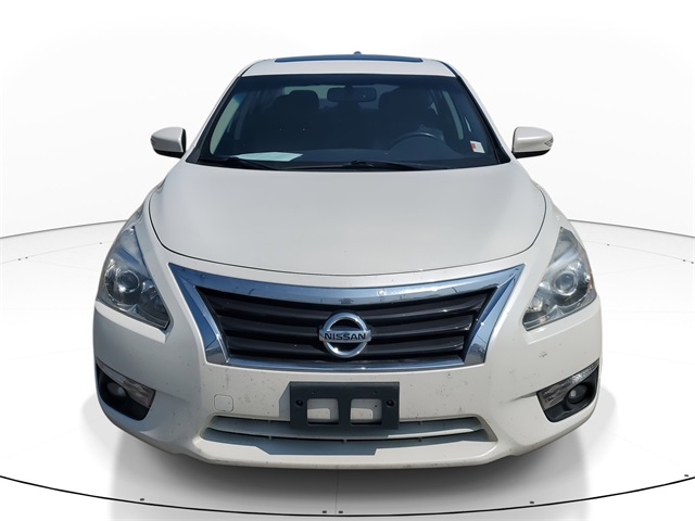 2014 Nissan Altima 2.5 SL Image 2 of 37