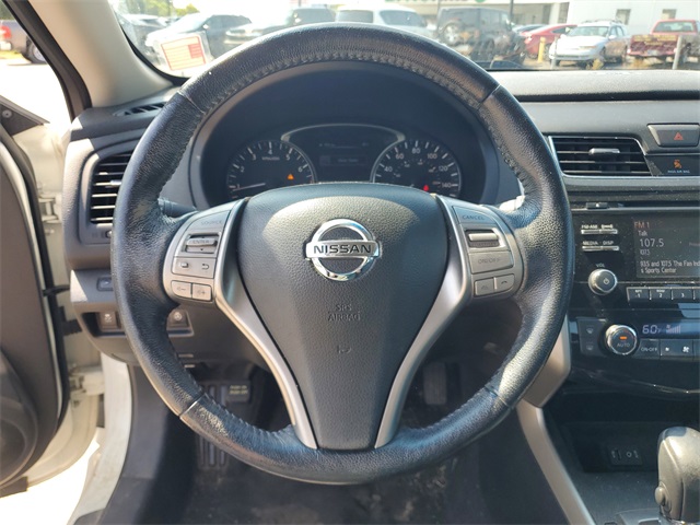 2014 Nissan Altima 2.5 SL Image 18 of 37