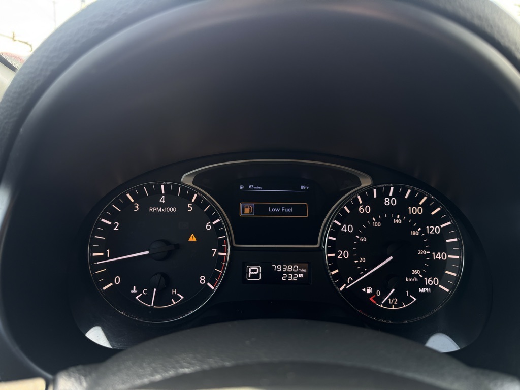 2014 Nissan Altima 2.5 SV Image 19 of 26