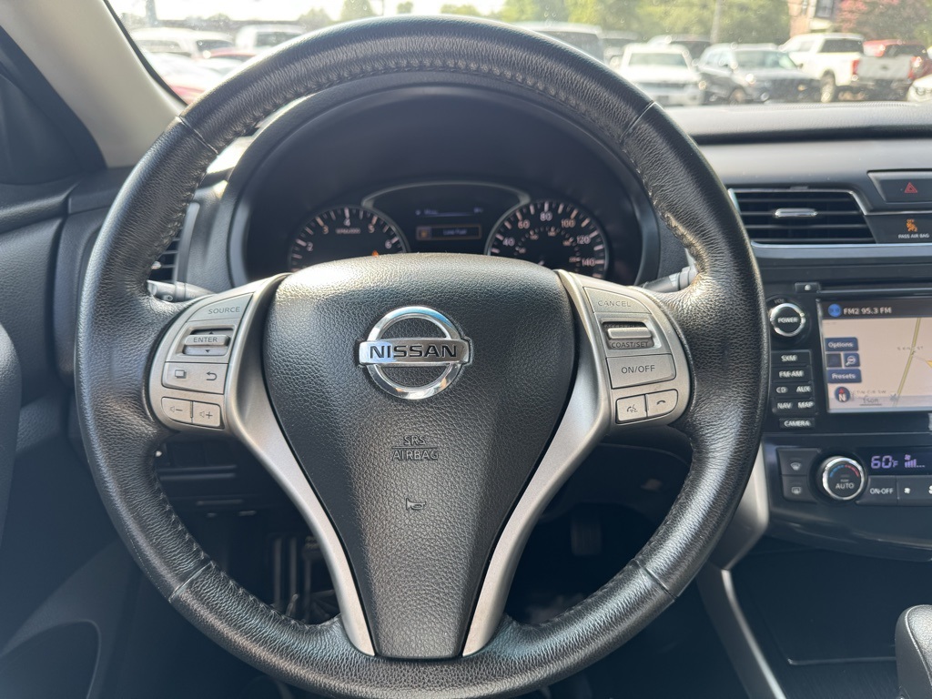 2014 Nissan Altima 2.5 SV Image 18 of 26
