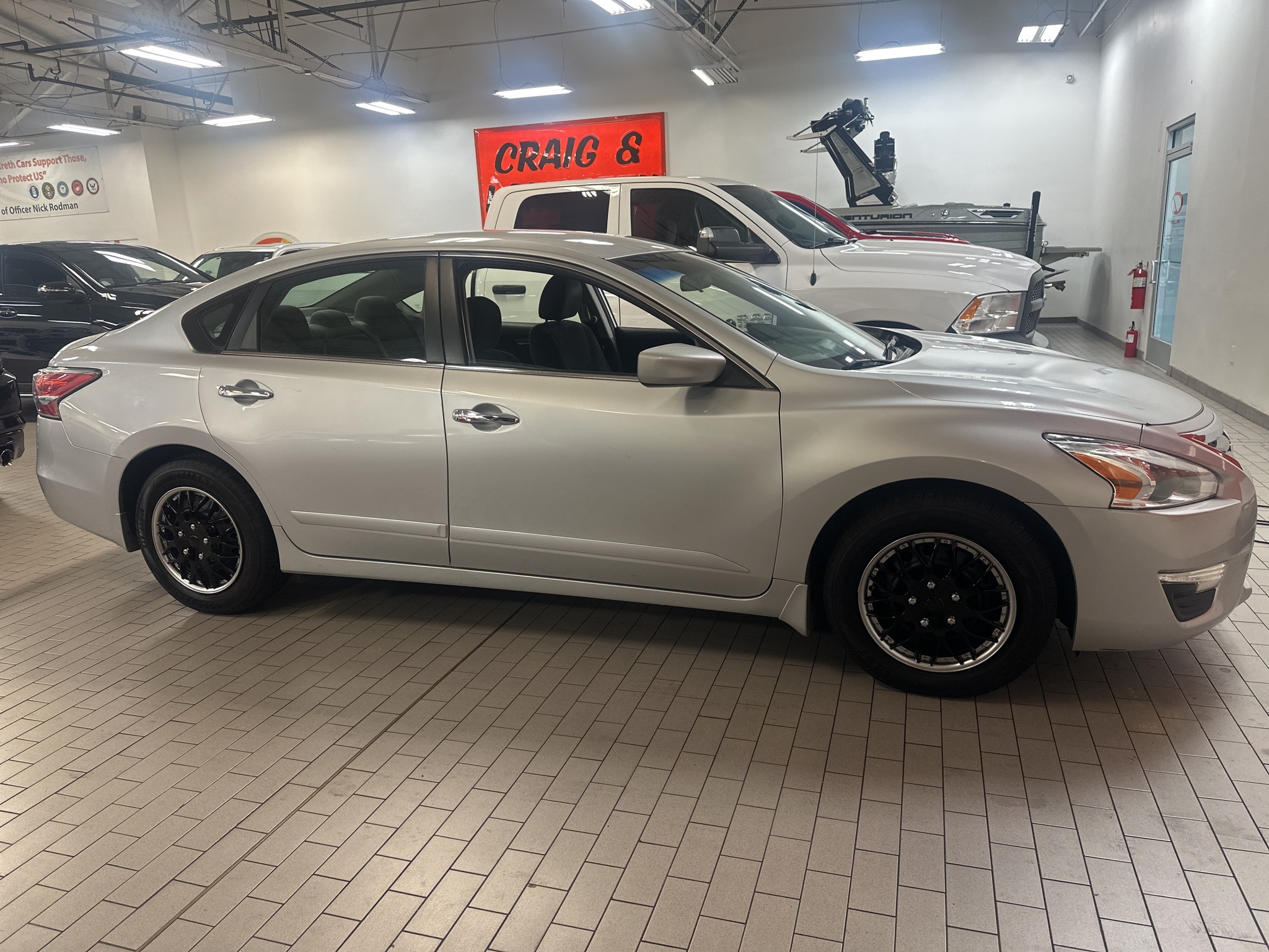 Vehicle image 2 of 18