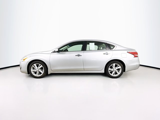 2014 Nissan Altima 2.5 SV Image 8 of 35
