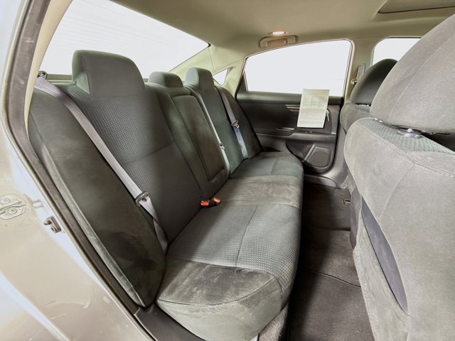2014 Nissan Altima 2.5 SV Image 11 of 35