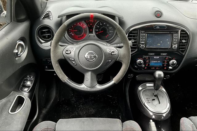 Vehicle image 7 of 33