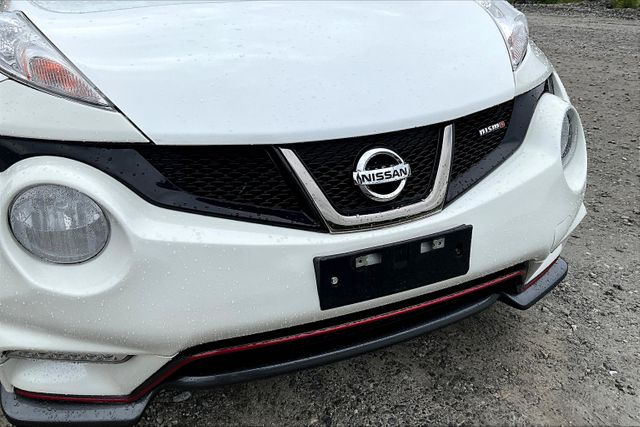 Vehicle image 27 of 33