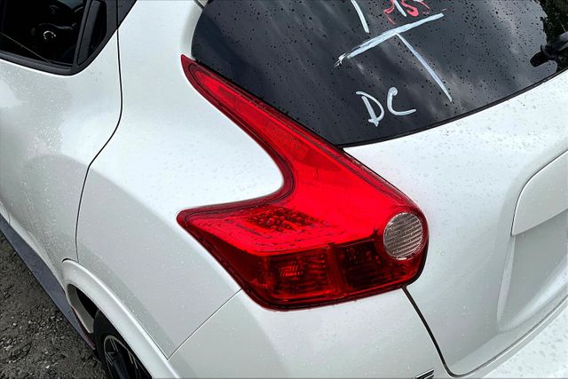 Vehicle image 29 of 33