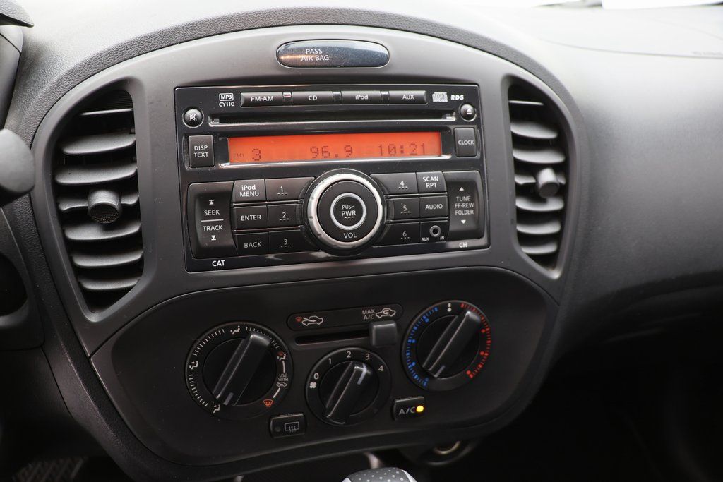 Vehicle image 16 of 20