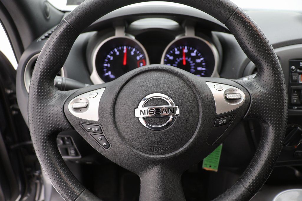 Vehicle image 15 of 20