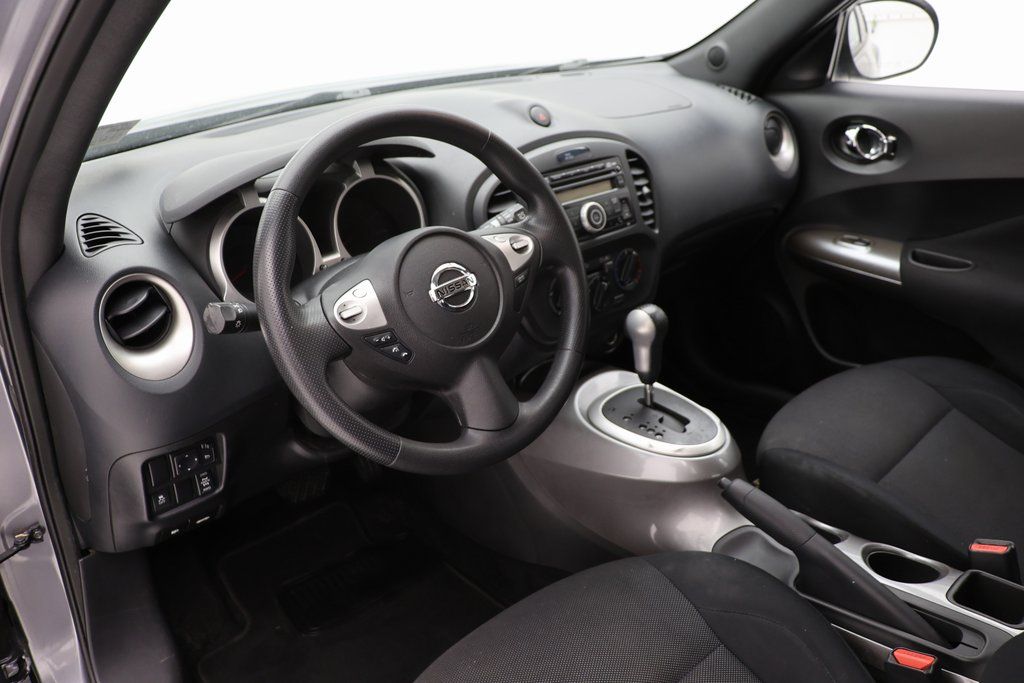 Vehicle image 12 of 20