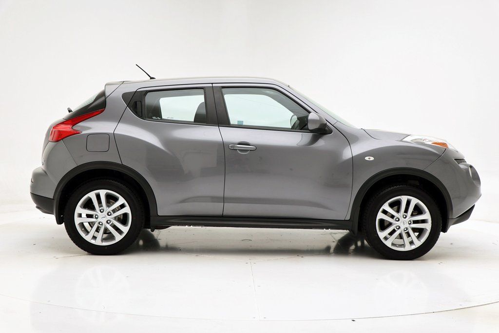 Vehicle image 2 of 20