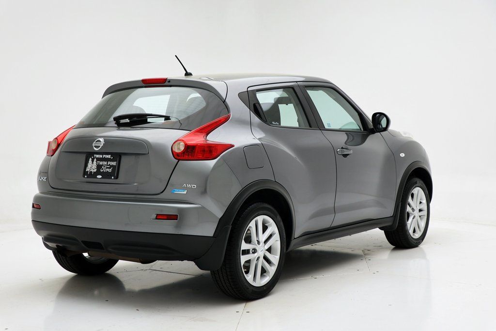 Vehicle image 8 of 20