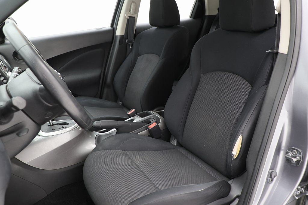 Vehicle image 14 of 20