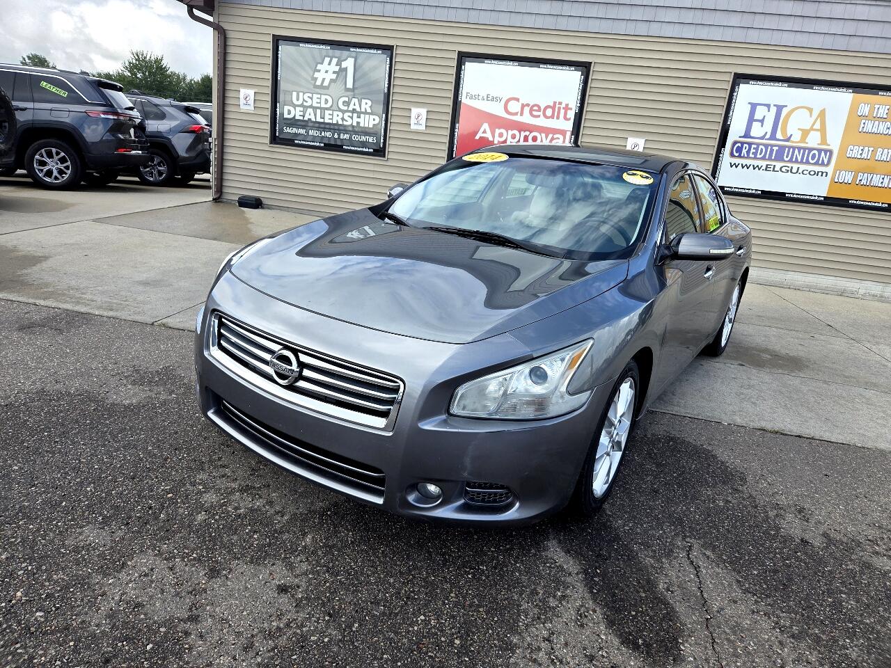 2014 Nissan Maxima 3.5 SV Image 1 of 30