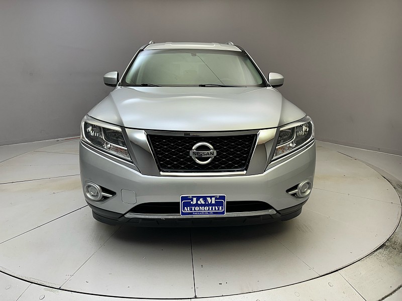 Vehicle image 2 of 39