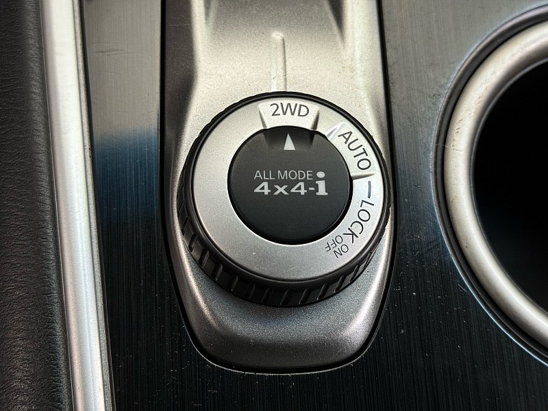 Vehicle image 31 of 39