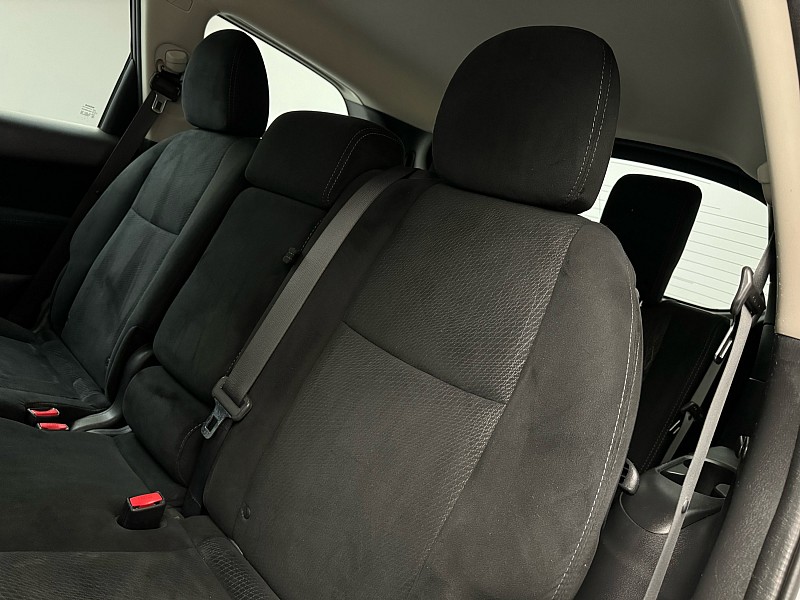 Vehicle image 15 of 39